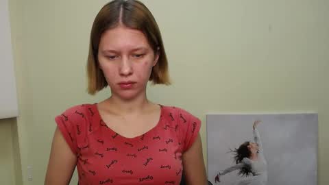 Stella online show from December 4, 10:35 am