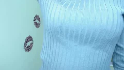 Stella online show from December 7, 11:40 am