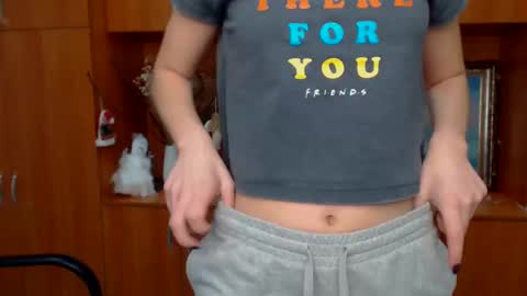 Stella online show from February 8, 7:37 am