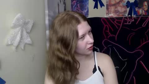 Stella online show from March 6, 2:24 pm