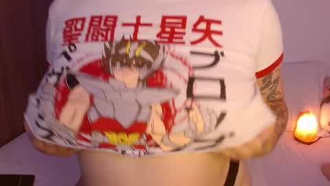 Snapshot of crystalitesq chatting on November 8, 12:22 am Olivia online show from November 8, 12:22 am