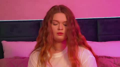 Crystal online show from September 8, 6:07 pm