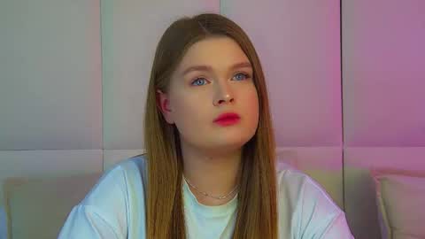 Crystal online show from March 17, 7:06 pm