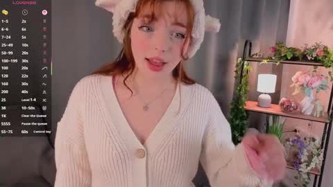 Snapshot of crystalrossy chatting on February 4, 4:13 pm Morry online show from February 4, 4:13 pm