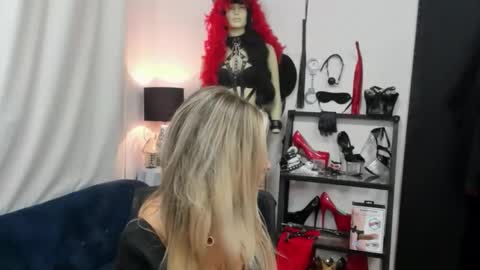 CrystalHotty online show from September 16, 4:24 am