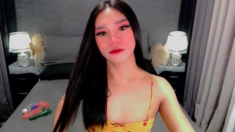 bea takashi  online show from March 12, 8:53 am