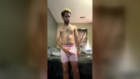 crzygner33 online show from April 29, 4:33 pm