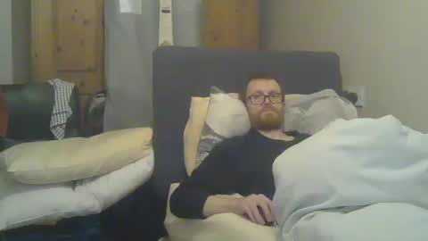 chris online show from November 7, 12:21 am