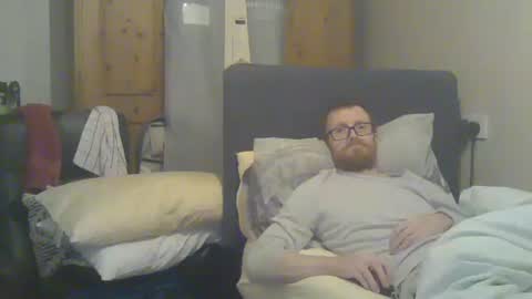 chris online show from November 11, 12:54 am