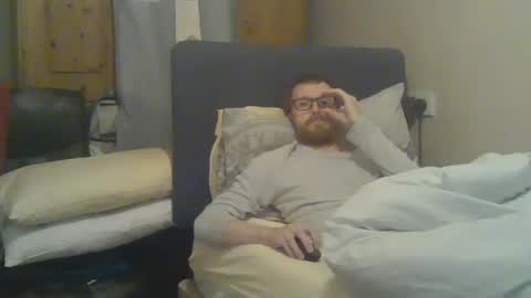 chris online show from November 16, 11:21 pm