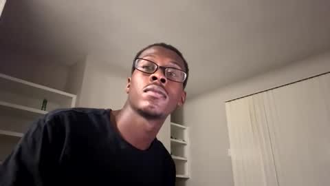 BlacTrojan OF online show from November 14, 12:42 am