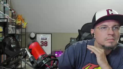 CtrlAltPixelTwitchUncutstudxxxManyvids online show from April 7, 1:17 am