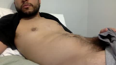 Snapshot of cubanwrestler chatting on February 6, 2:33 am Alexander online show from February 6, 2:33 am