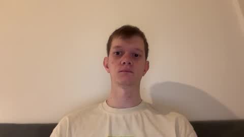 Snapshot of cube93 chatting on September 20, 9:05 pm cube93 online show from September 20, 9:05 pm