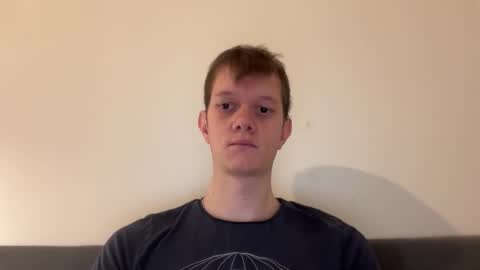 Snapshot of cube93 chatting on October 13, 2:06 pm cube93 online show from October 13, 2:06 pm