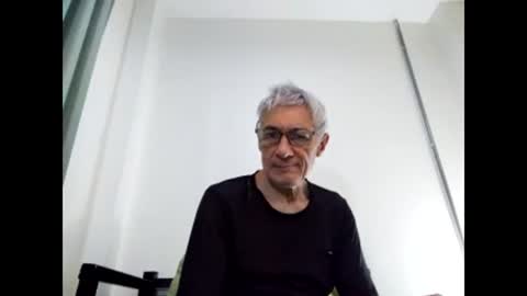Snapshot of cucaio18 chatting on January 27, 12:54 am BIG UNCUT HARD COCK online show from January 27, 12:54 am
