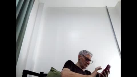Snapshot of cucaio18 chatting on January 27, 8:18 am BIG UNCUT HARD COCK online show from January 27, 8:18 am