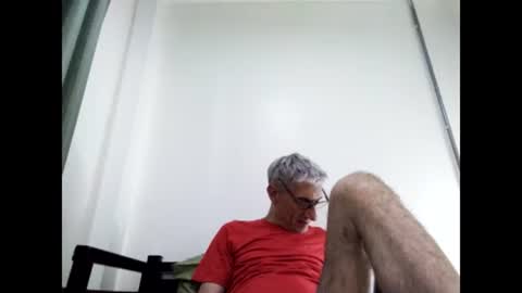Snapshot of cucaio18 chatting on January 29, 10:05 am BIG UNCUT HARD COCK online show from January 29, 10:05 am