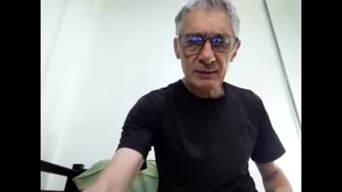 Snapshot of cucaio18 chatting on January 30, 7:39 am BIG UNCUT HARD COCK online show from January 30, 7:39 am