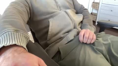 cuckgriff23 online show from March 19, 3:38 pm