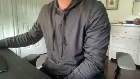 cuckgriff23 online show from June 18, 1:48 pm