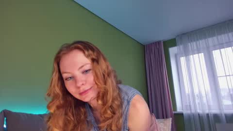 Snapshot of cuddle_kitten chatting on February 1, 7:15 am Alexia online show from February 1, 7:15 am