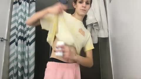 cuddleavenue online show from September 26, 1:20 am