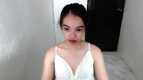 Snapshot of cuddlepunk_bubble chatting on May 10, 8:36 pm cuddlepunk_bubble online show from May 10, 8:36 pm