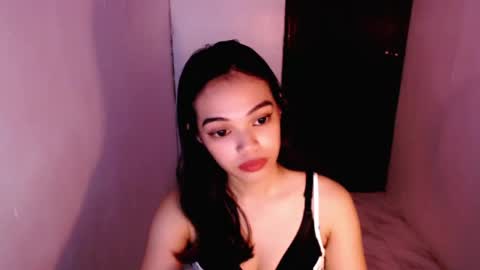 Snapshot of cuddlepunk_bubble chatting on June 8, 1:28 am cuddlepunk_bubble online show from June 8, 1:28 am