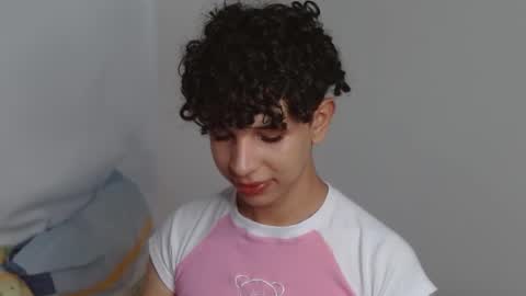 Cuddly online show from December 13, 2:43 am