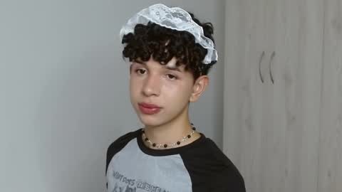 Cuddly online show from January 30, 2:49 am