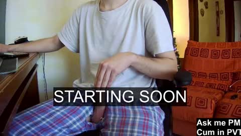 Snapshot of culonudo23 chatting on January 23, 10:54 am Leo online show from January 23, 10:54 am