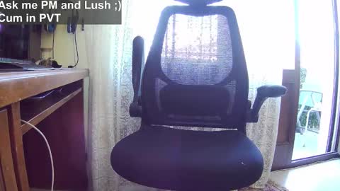 Snapshot of culonudo23 chatting on September 20, 9:21 am Leo online show from September 20, 9:21 am