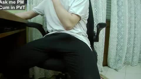 Leo online show from March 29, 9:04 pm