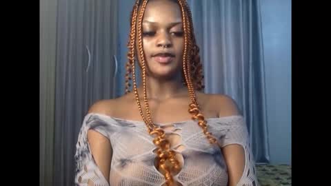 Snapshot of cum_ebony_petitxx chatting on March 3, 8:09 am cath online show from March 3, 8:09 am