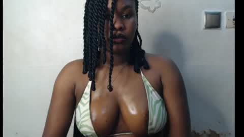 Snapshot of cum_ebony_xxxpetit chatting on July 26, 12:08 am Teeha online show from July 26, 12:08 am
