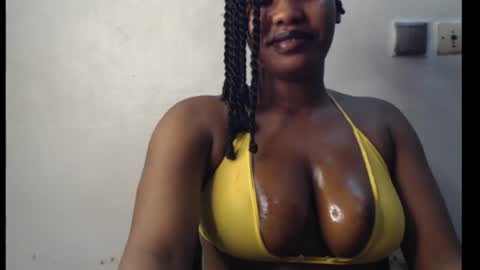 Snapshot of cum_ebony_xxxpetit chatting on July 28, 8:34 pm Teeha online show from July 28, 8:34 pm