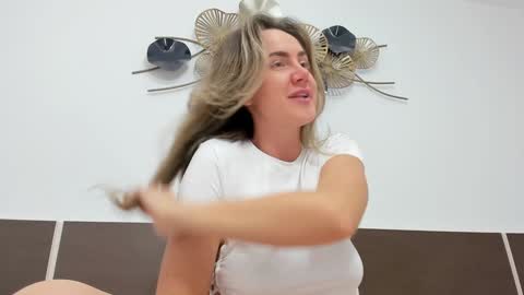 mira 22 mirabelle online show from February 5, 8:46 pm