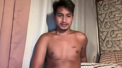 Snapshot of cum_overload chatting on June 3, 4:15 am cum_overload online show from June 3, 4:15 am