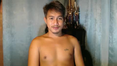 Snapshot of cum_overload chatting on June 6, 3:11 am cum_overload online show from June 6, 3:11 am