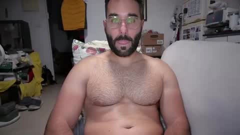 Snapshot of cuman15 chatting on February 16, 12:18 am Cuman online show from February 16, 12:18 am