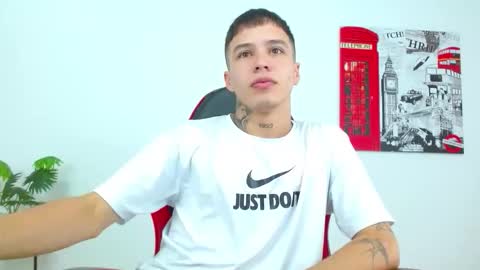 cumandres online show from March 2, 3:19 pm