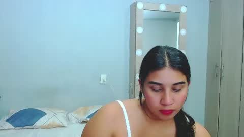 Snapshot of cumb0y_squirtgirl chatting on July 5, 5:36 am Pablo and emma online show from July 5, 5:36 am