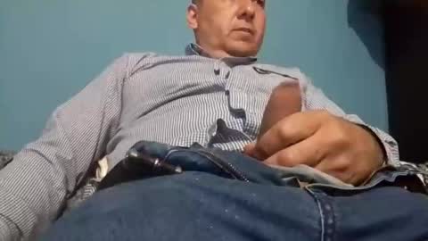 Snapshot of cumbian_chero chatting on March 12, 7:59 pm cumbian_chero online show from March 12, 7:59 pm