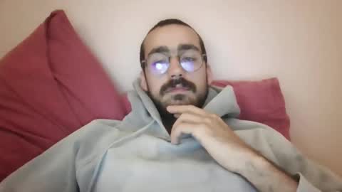 Snapshot of cumboy1201 chatting on May 2, 7:46 am cumboy1201 online show from May 2, 7:46 am
