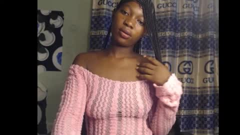 cumebony_petit online show from October 13, 8:31 pm