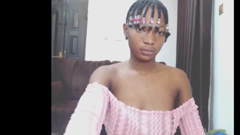 cumebony_petit online show from March 8, 7:12 am