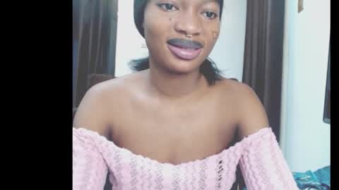 cumebony_petit online show from March 22, 6:50 am