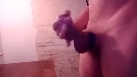 cumfeetbass online show from June 24, 3:05 am