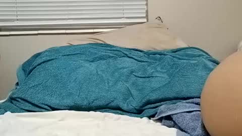 Snapshot of cumforever69 chatting on September 21, 5:20 am cumforever69 online show from September 21, 5:20 am